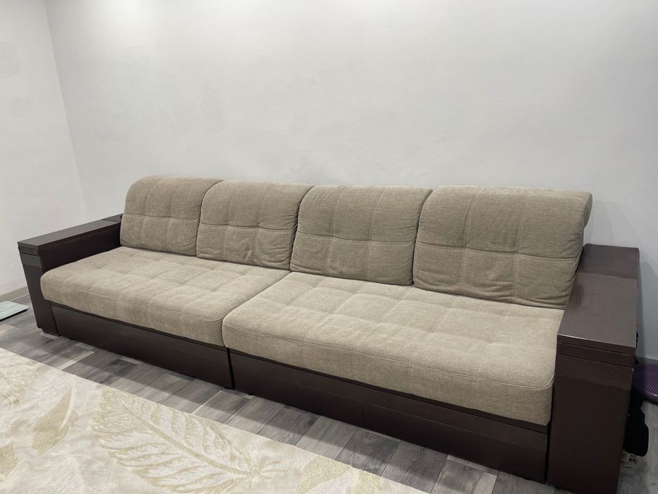 Срочно продам диван