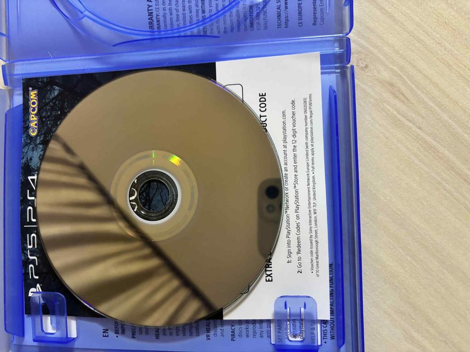 Resident evil 4 gold edition,suicide squad