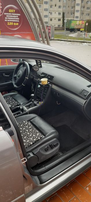 Vând autoturism Audi