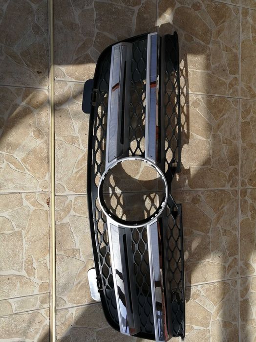 Радиаторна решетка за MB GL450, X164, 2006-2009
