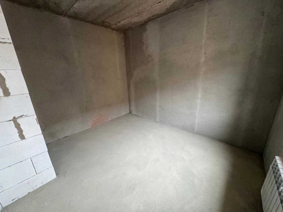 продам  евро четы решку  в жк Лайф парк