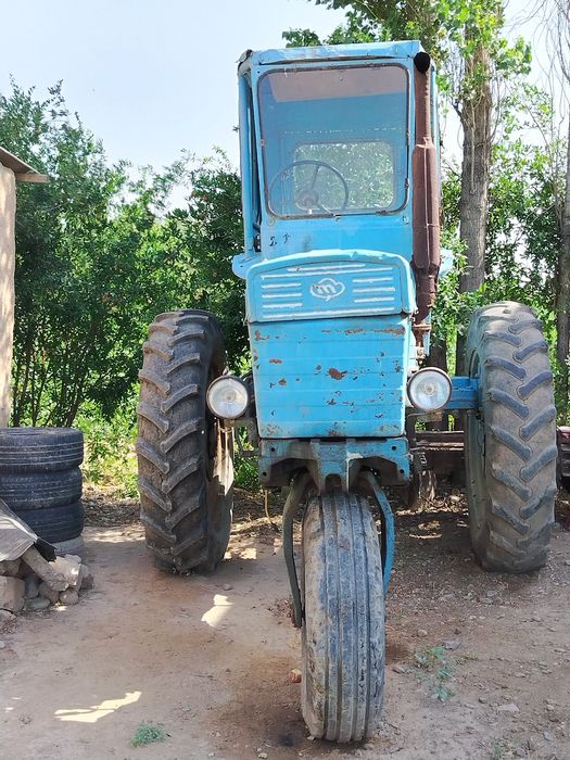 Traktor T-28 sotiladigan 1991 yil ishlab Chianti Hamma joyi ishlydi