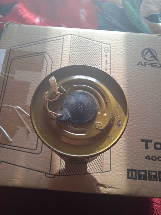 Фильтр от противогаза .