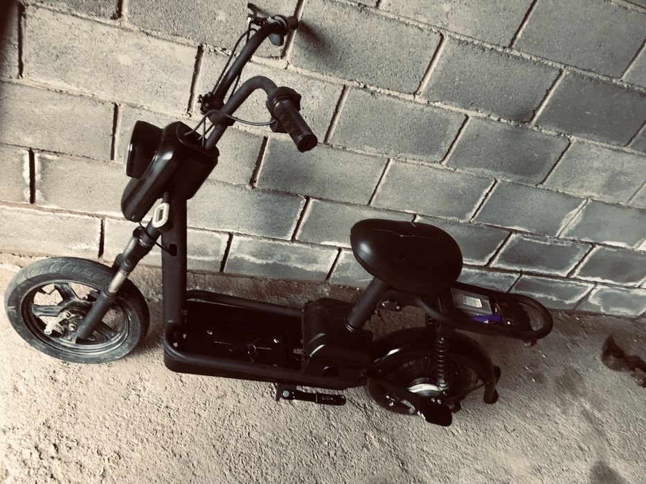 Продам электровелик состояние нормално