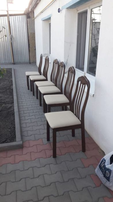 Плотник  ремонт мебели  стулья стол   замки, ламинат