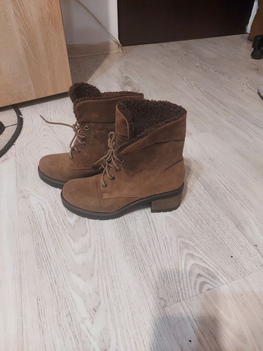 Ghete dama piele întoarsă