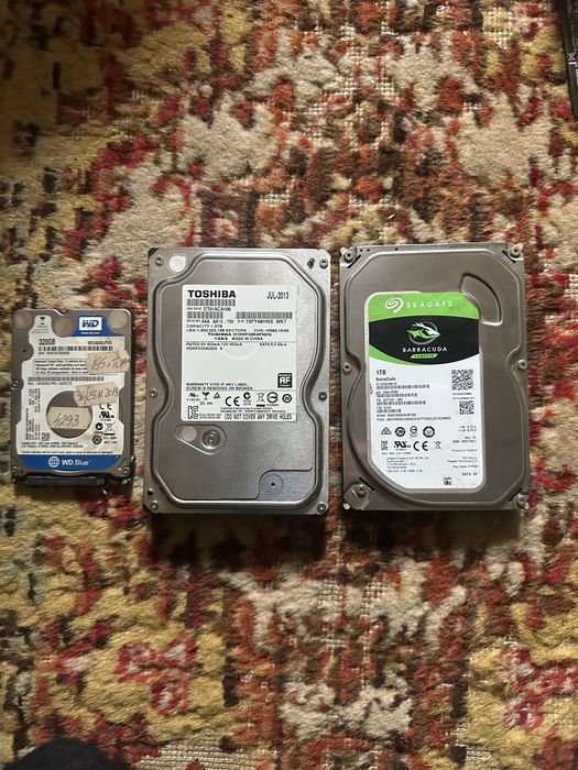 Hard disk 2tb perfect funcțional