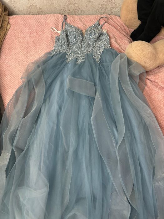 Платье.                .