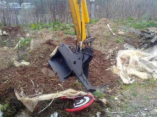 Накланяща се планировъчна кофа, хидравлична за багер