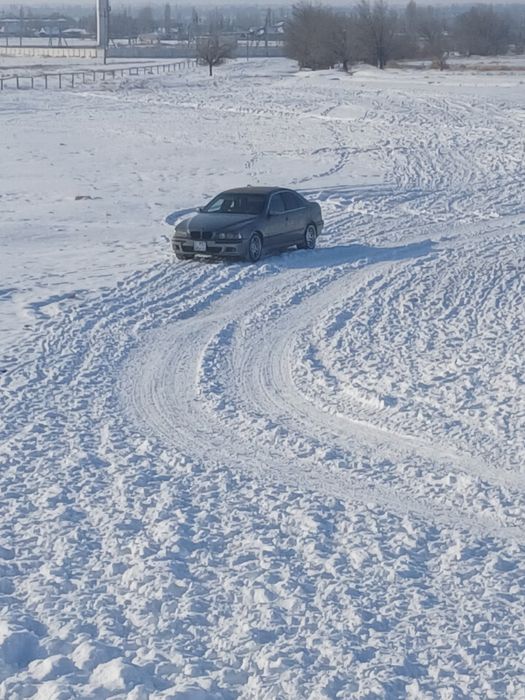 Вмв е39 год 1998