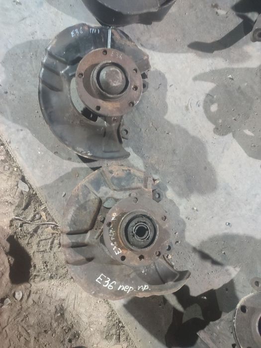 Цапфа поворотный кулак БМВ Х5 Е53 Е36 Е38