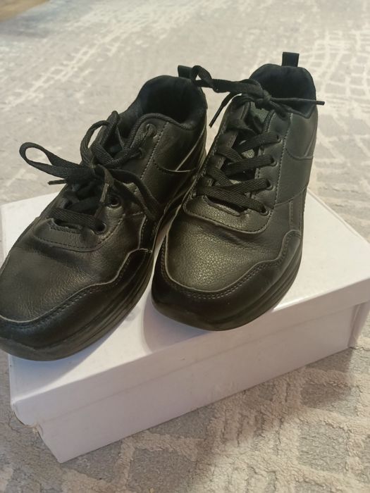 Крассовки для подростка