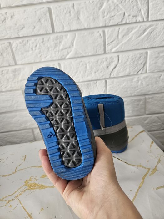 Резиновые адидас сапожки