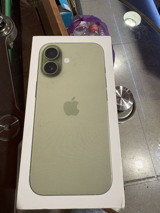 Iphone 17 nou in garantie 256 gb