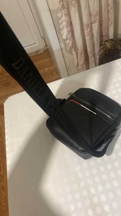 Продам новую барсетку