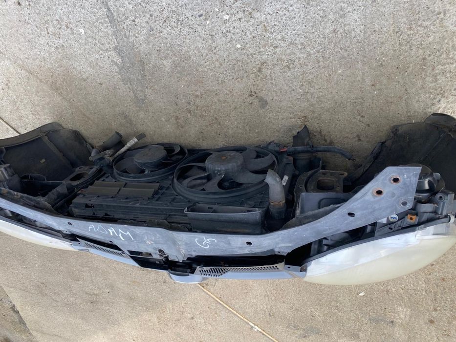Bara fata , capota ,trager cu radiatoare far stanga dreapta Vw Golf 5