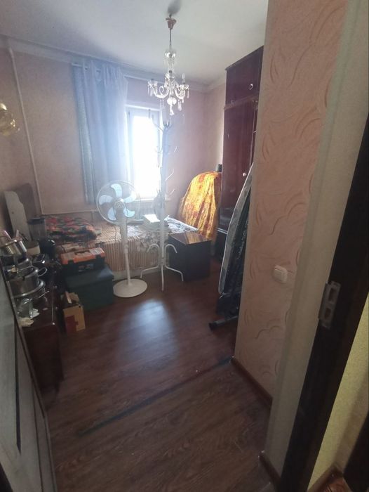 Продается трёхкомнатная квартира на массиве Водник