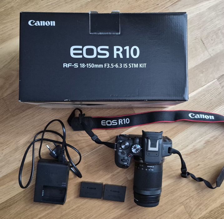 Canon EOS R10 + obiectiv 18-150