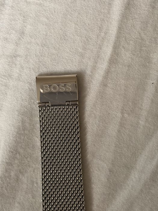 Часовник Boss с гаранция