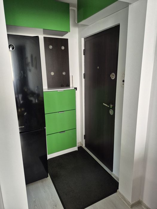 Închiriez apartament 2 camere