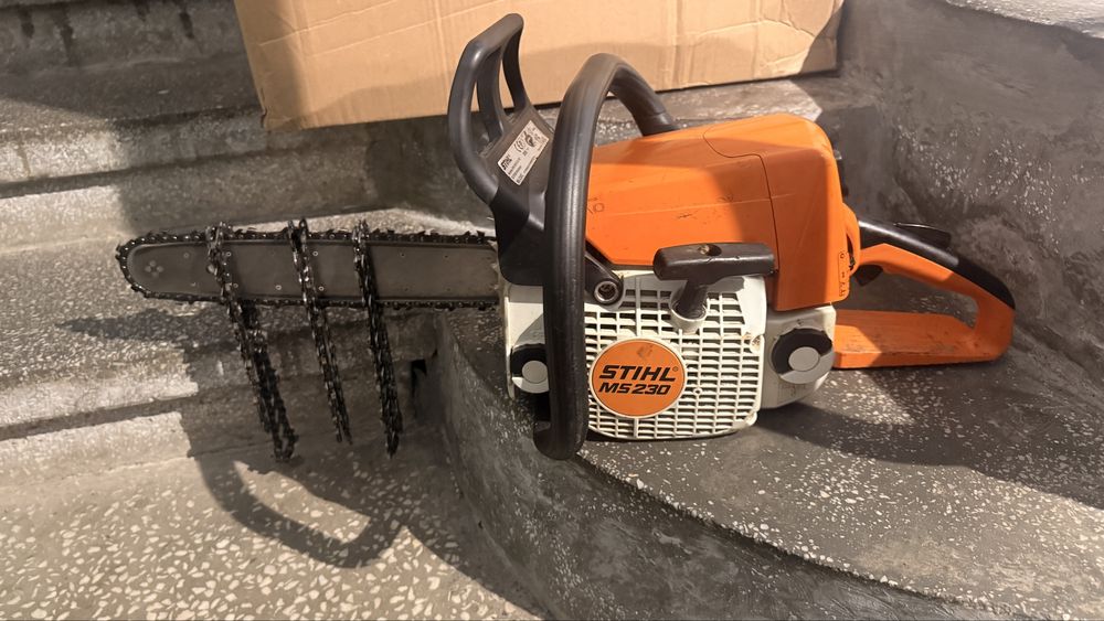 MS 230 Motofierastrau STIHL