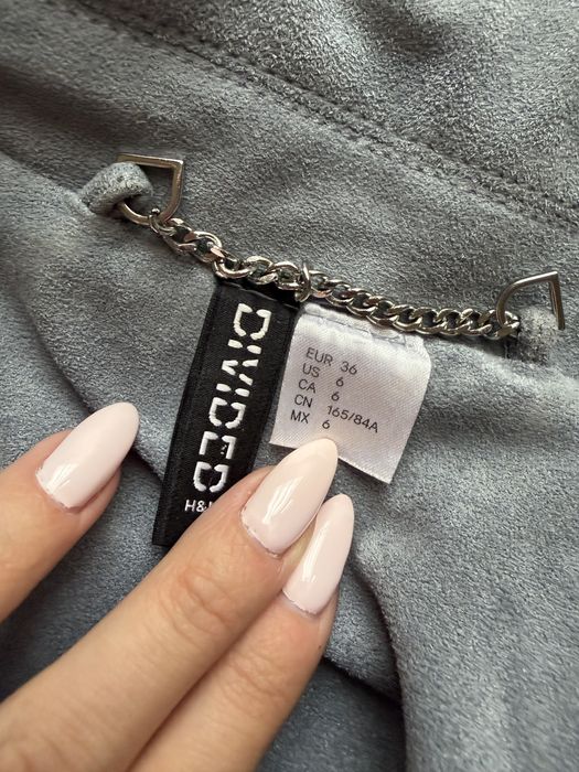 Велурено яке Bershka