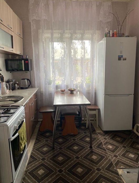 Продам дом в центре рабочего