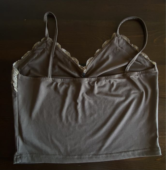 Топ с дантела цвят Coffee brown