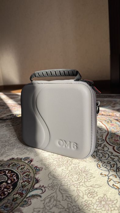 DJI osmo mobile 6