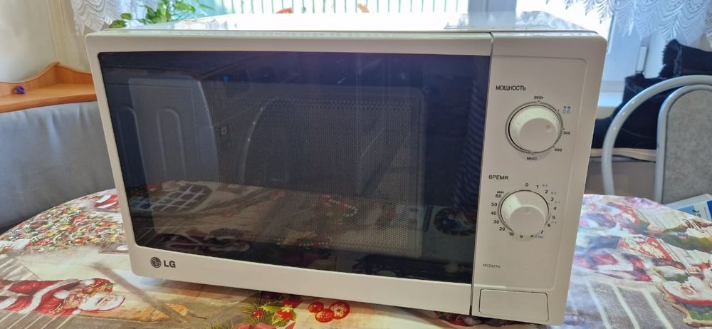 Микроволновая печь
