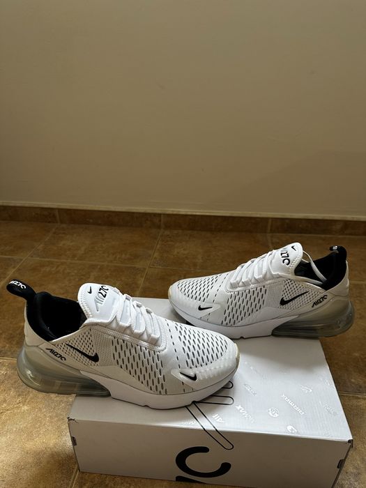 Маратонки NIKE AIR MAX 270