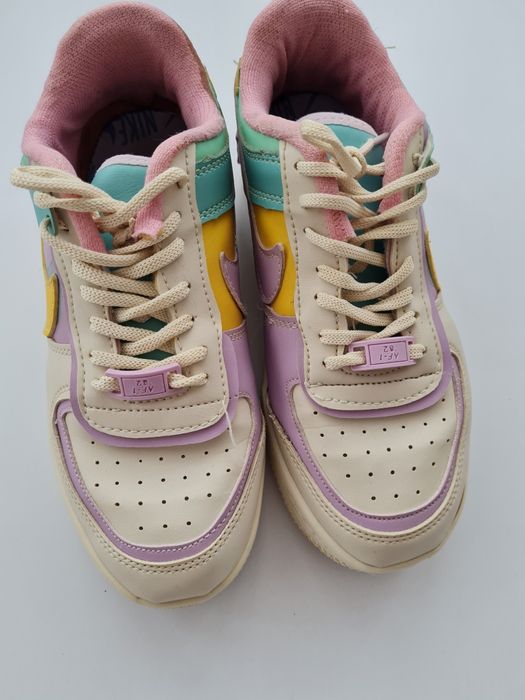 Продам кроссовки "Nike Air"