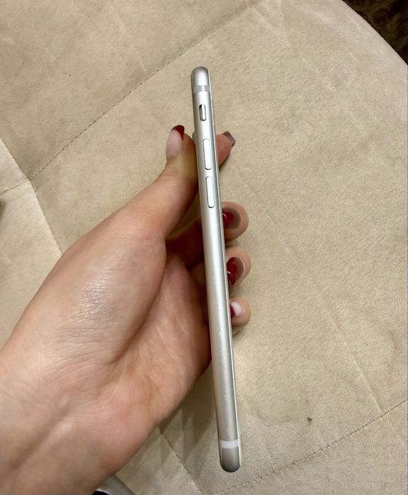 Iohone 7 256 GB, в чудесно състояние