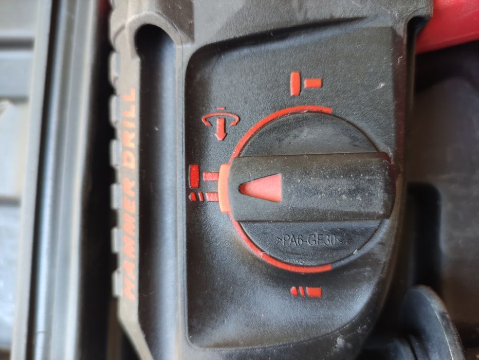 Перфоратор аккумуляторный