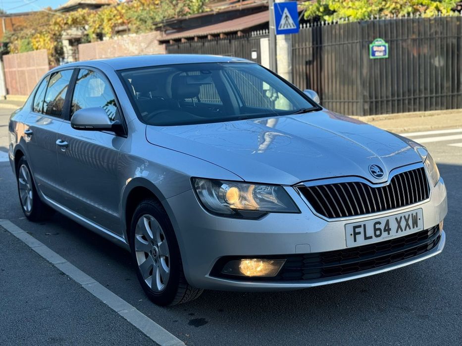 Dezmembrez skoda superb 2 facelift
