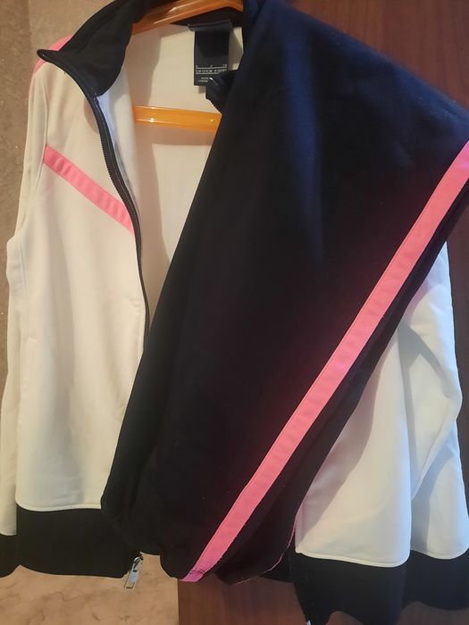 Спортивный костюм  Nike