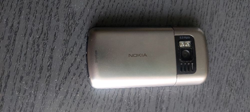 NOKIA RM 718 
Liber de rete