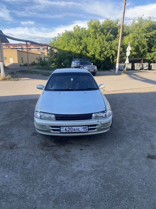 Продам тайоту карина