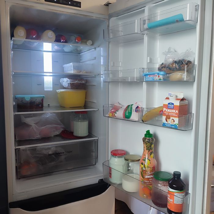 Холодильник LG  двухкамерный