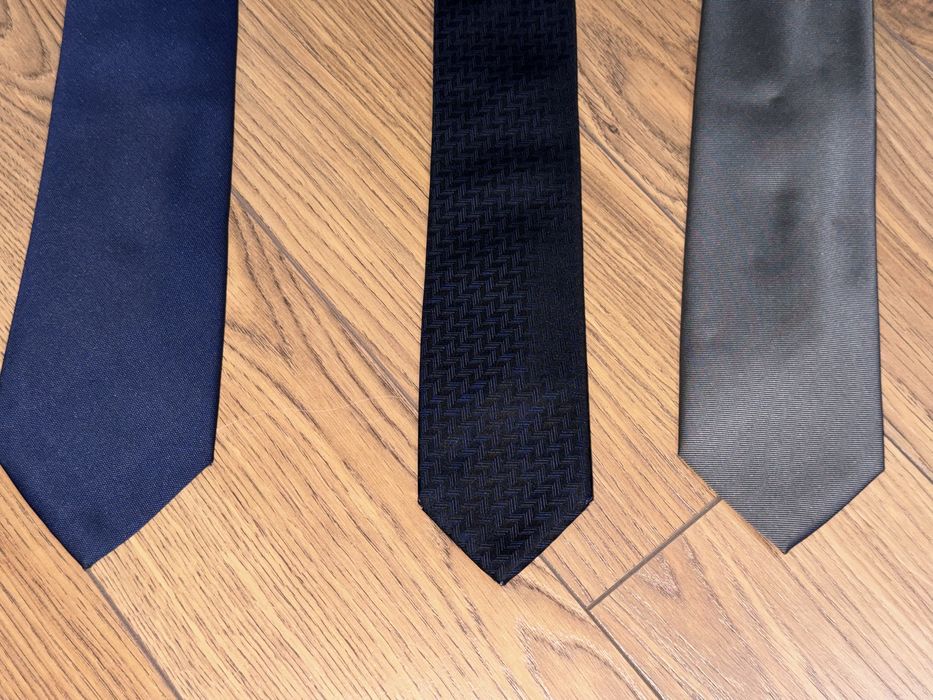 3 броя вратовръзки за 5 €