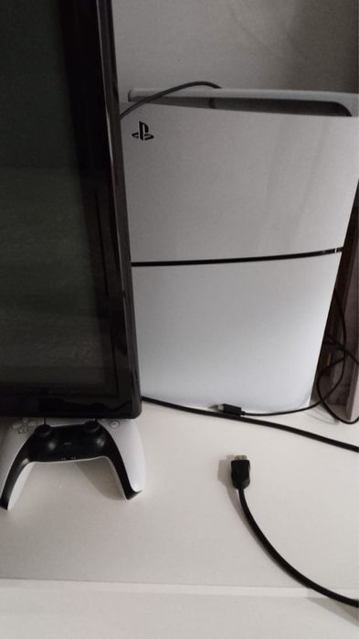 Playstation 5 срочно продам