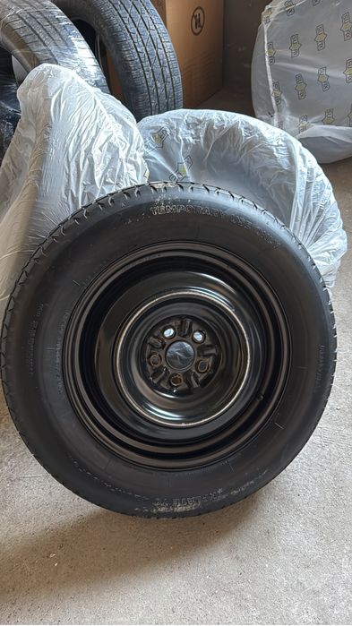 Продам шины 245/55R19