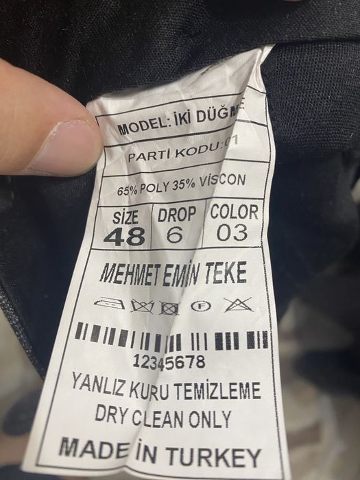 Продам костюм