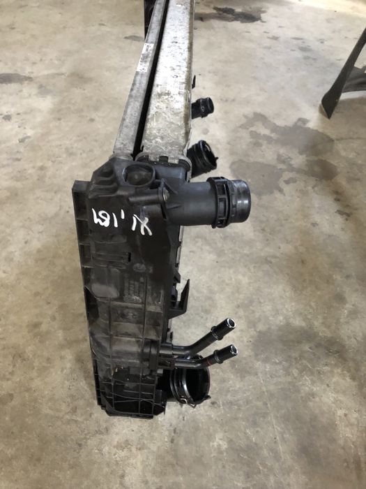 Радиатори БМВ Х1, Е84 (radiator bmw x1, E84)