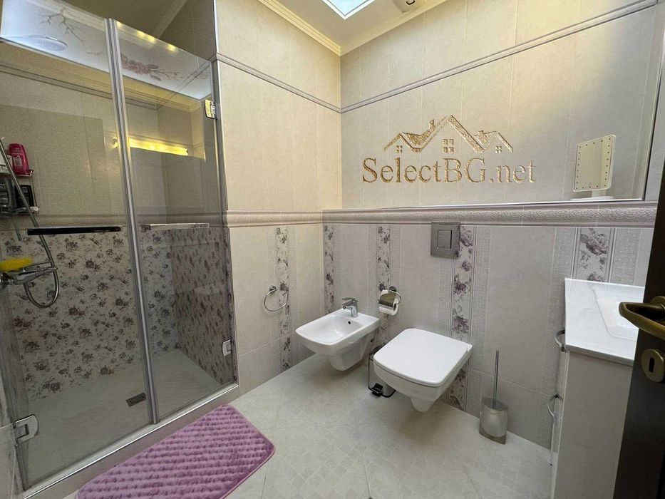 Продава се Тристаен апартамент в Велико Търново, Център - 101 кв.м за 1832 €/кв.м - Снимка #4