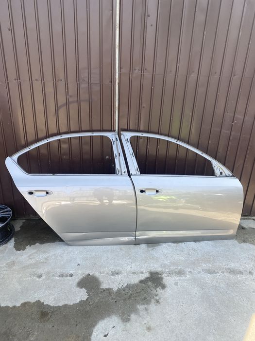 Usa dreapta  spate skoda octavia 3