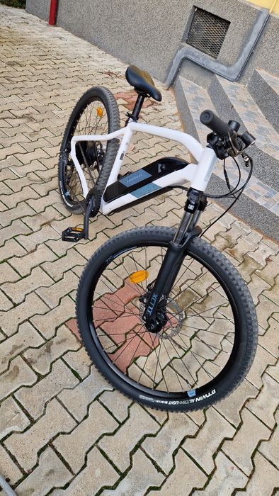 Bicicleta electrica rockrider st 100