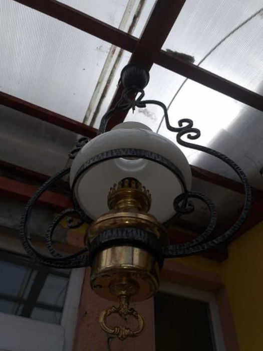 Candelabru din fier forjat
