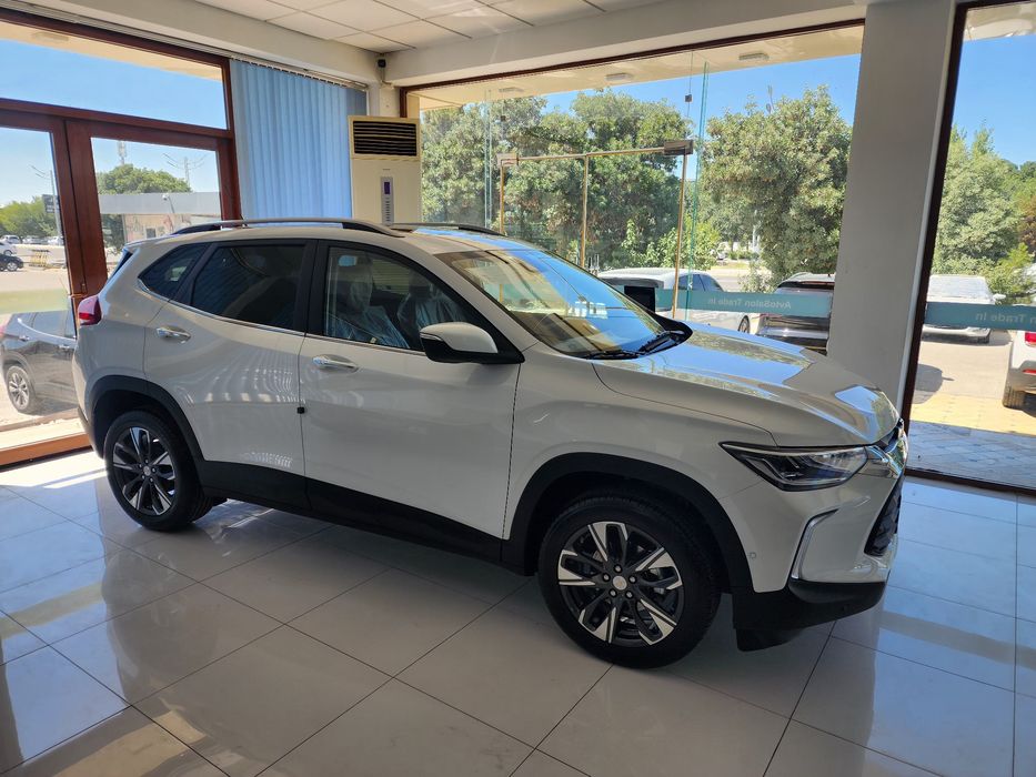 Tracker Premier Plus 2024