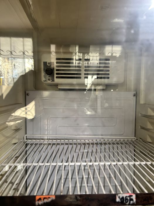 Холодильник  30000